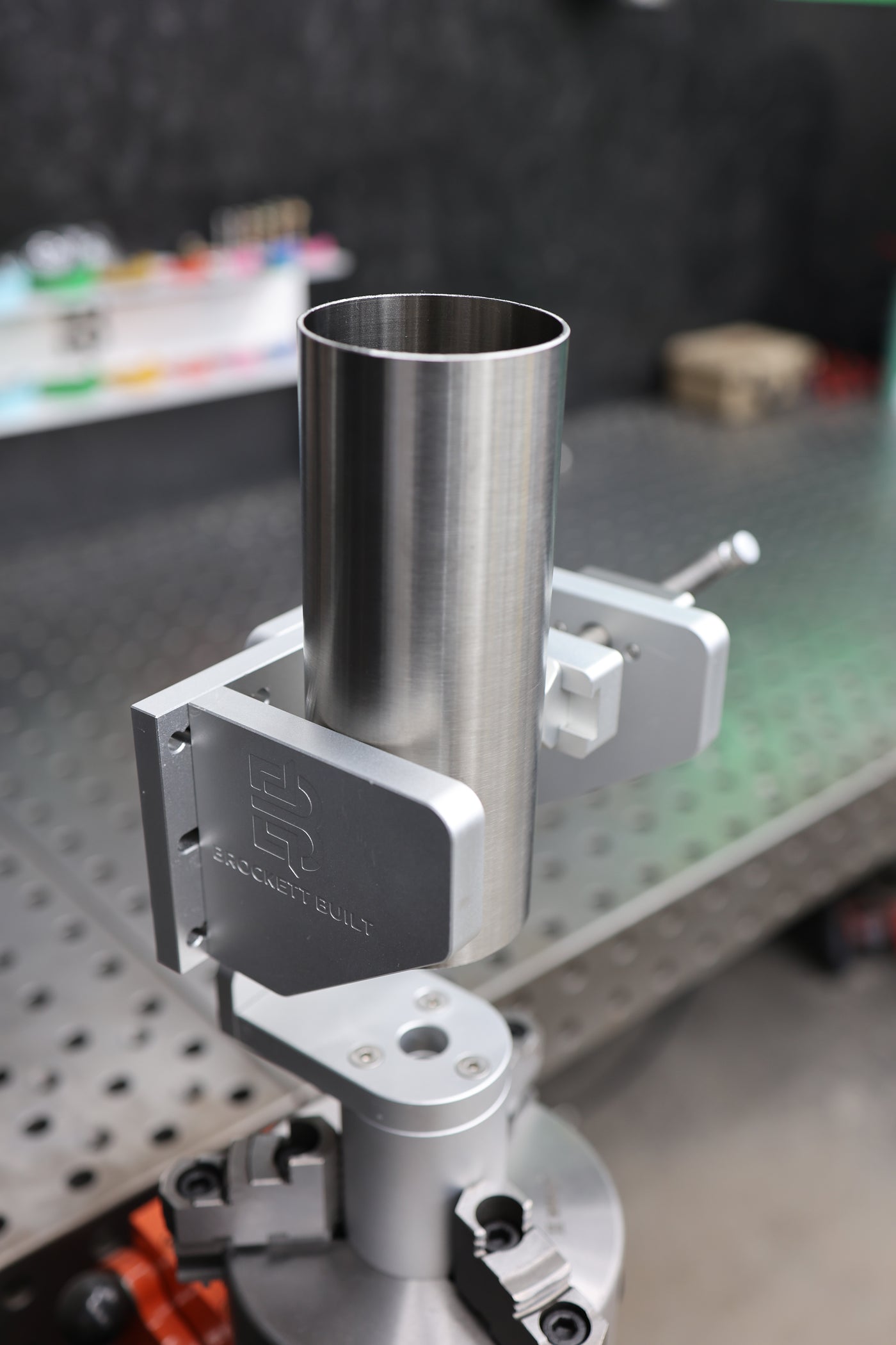 Tube Fixture clamping tube with the quick-adjust lever engaged for fast tube size changes