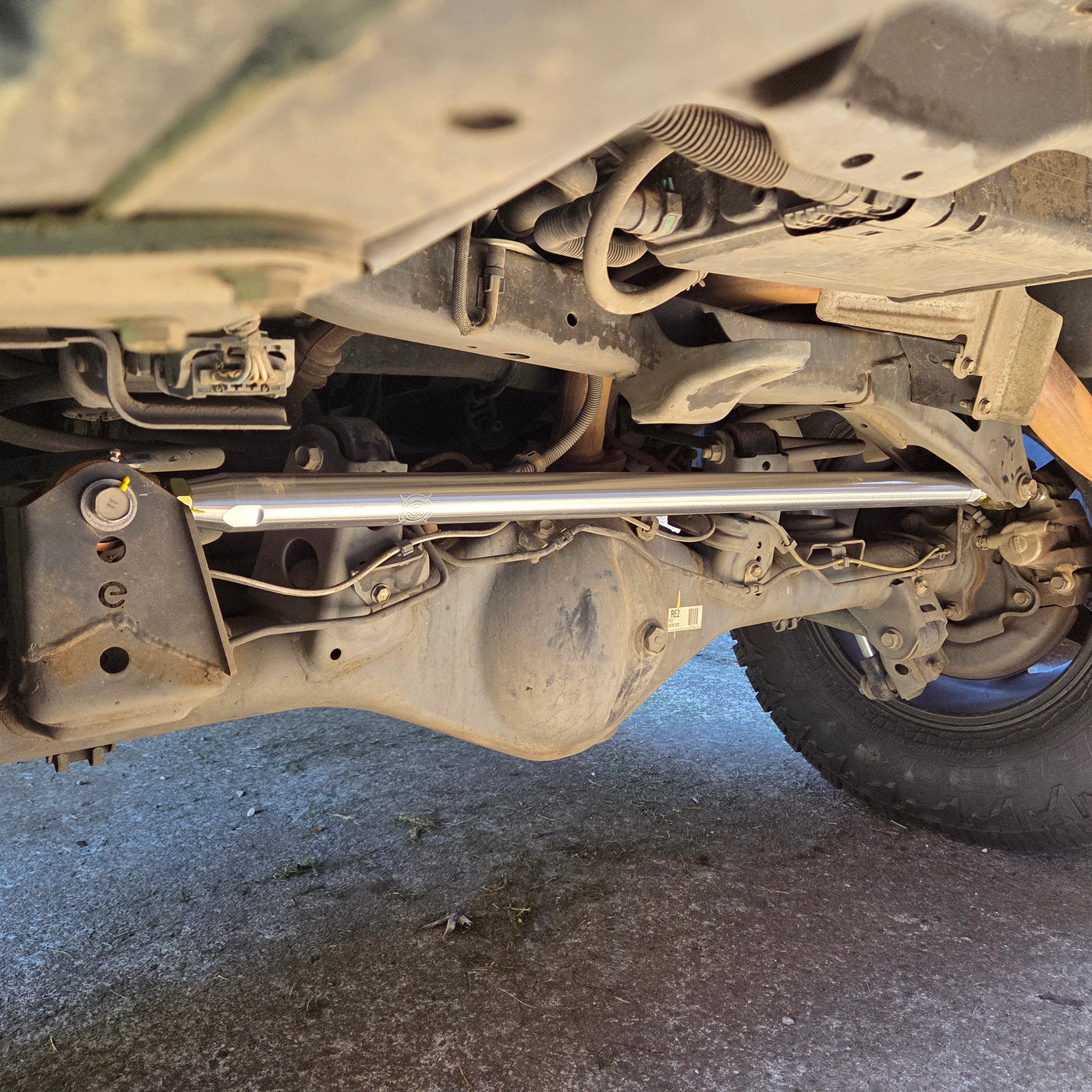 Adjustable 7075 billet panhard bar with Johnny Joints for 1996 and newer Toyota 4Runner and Lexus GX, photo 1