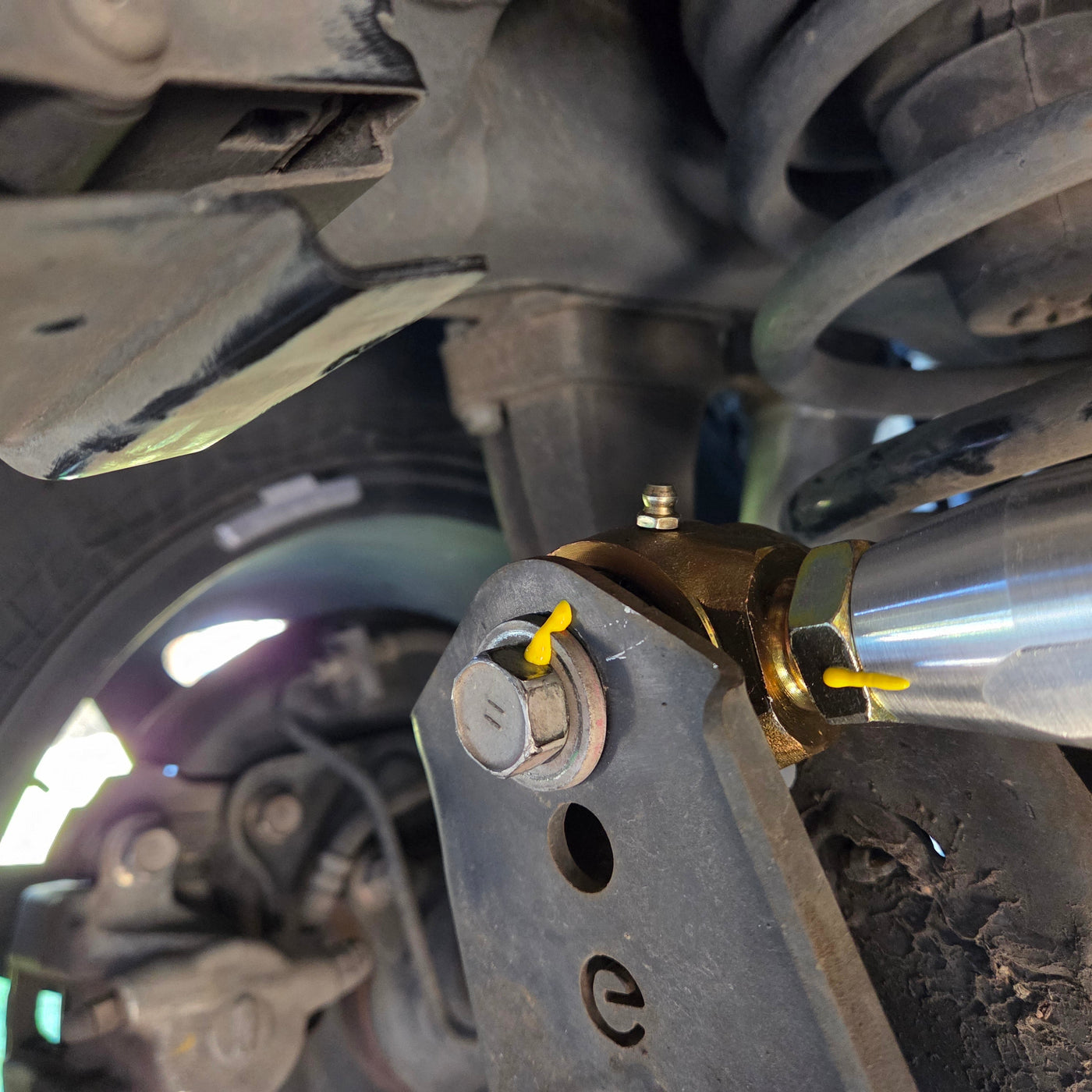Adjustable 7075 billet panhard bar with Johnny Joints for 1996 and newer Toyota 4Runner and Lexus GX, photo 3