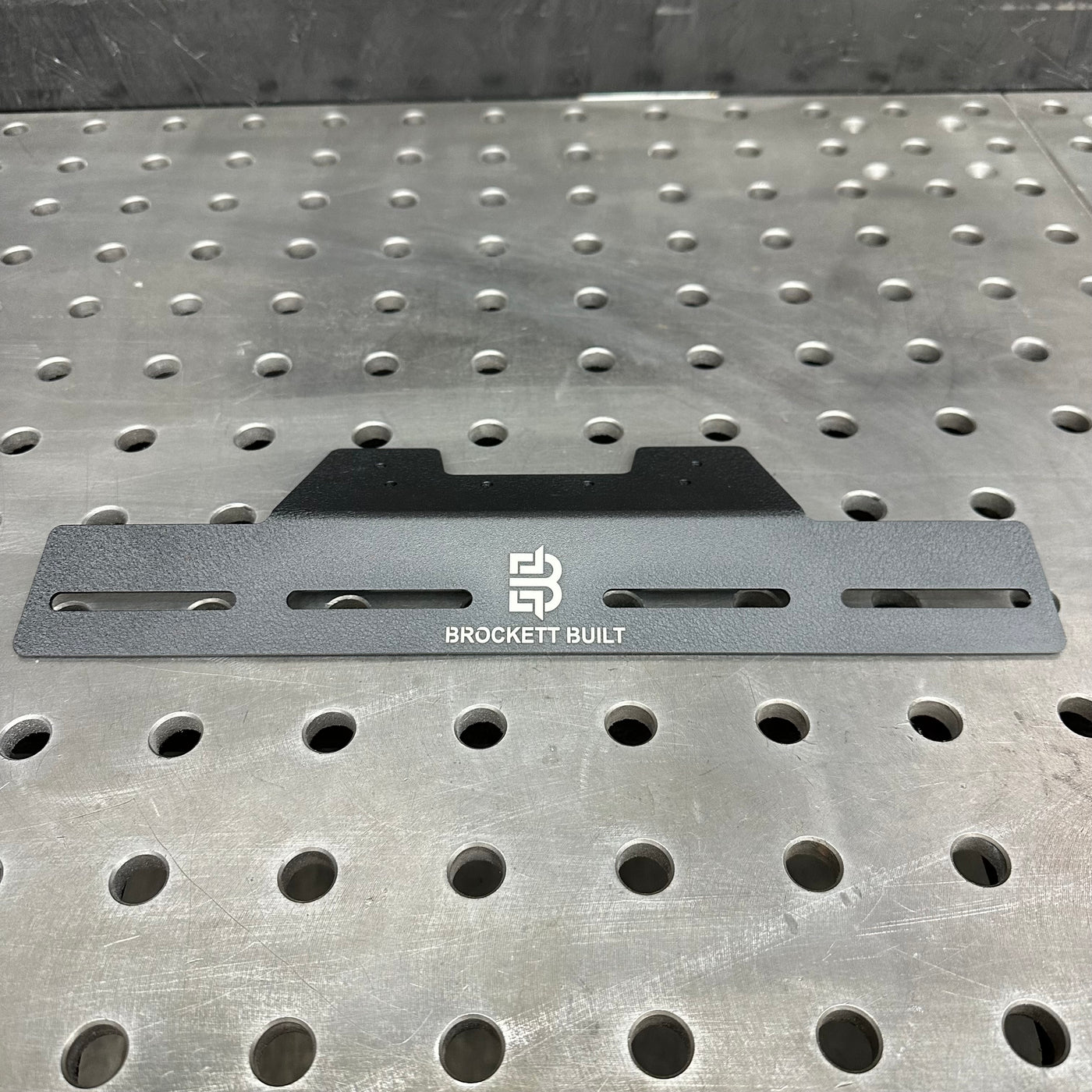 GX470 MOLLE dash mount side view showing mounting bracket