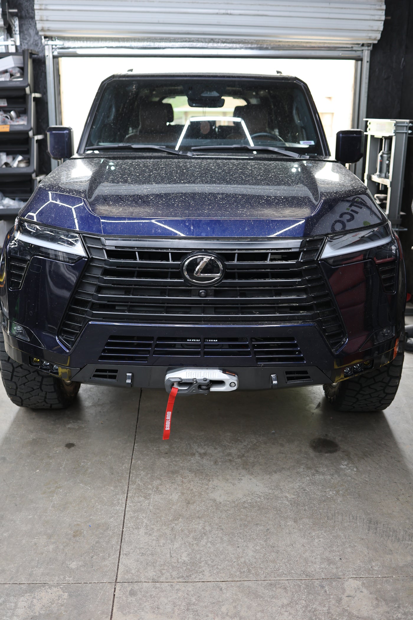 GX550 winch bumper close-up of winch cradle and shackle tabs
