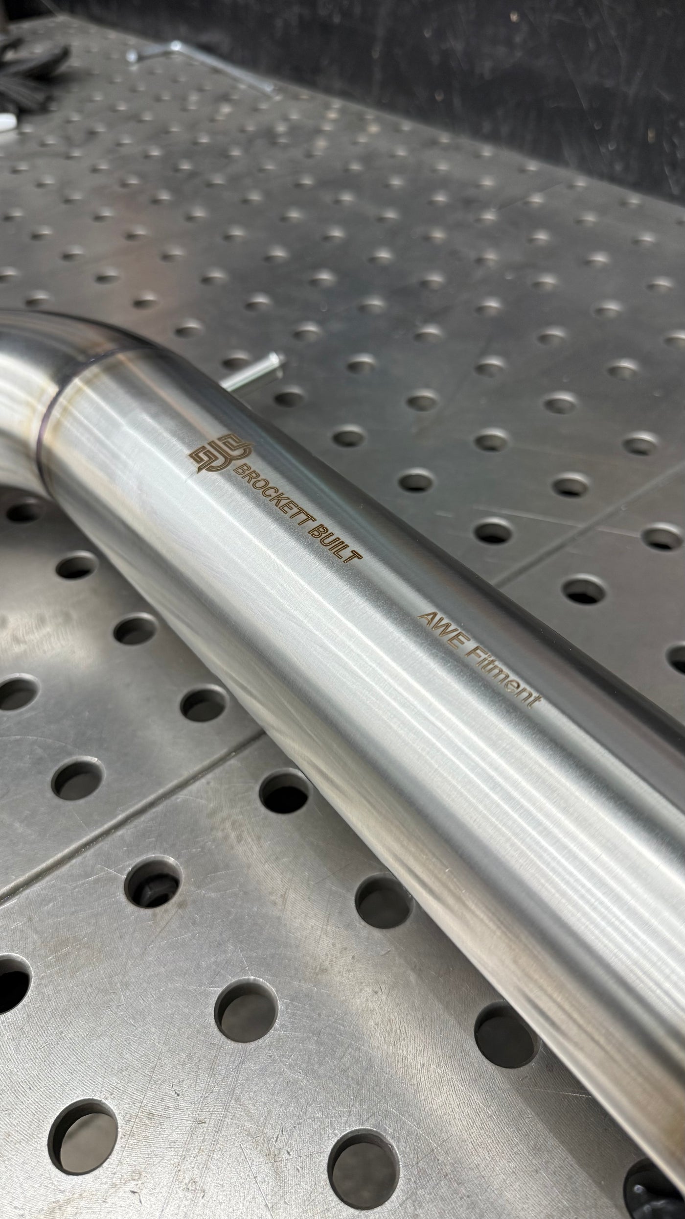 AWE-Fitment Resonated Midpipe — GTI / GLI (Mk7/Mk7.5)
