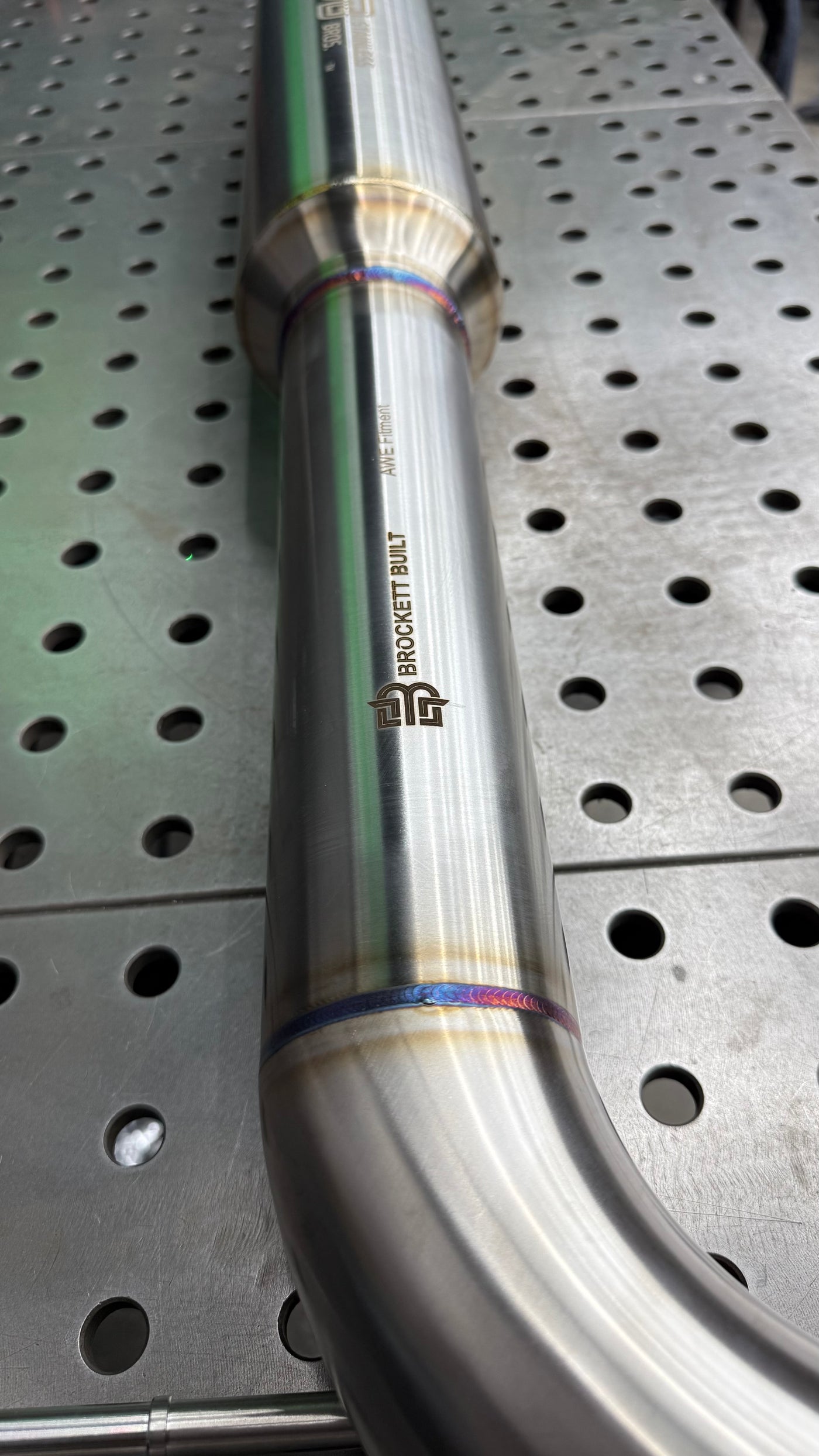 AWE-Fitment Resonated Midpipe — GTI / GLI (Mk7/Mk7.5)