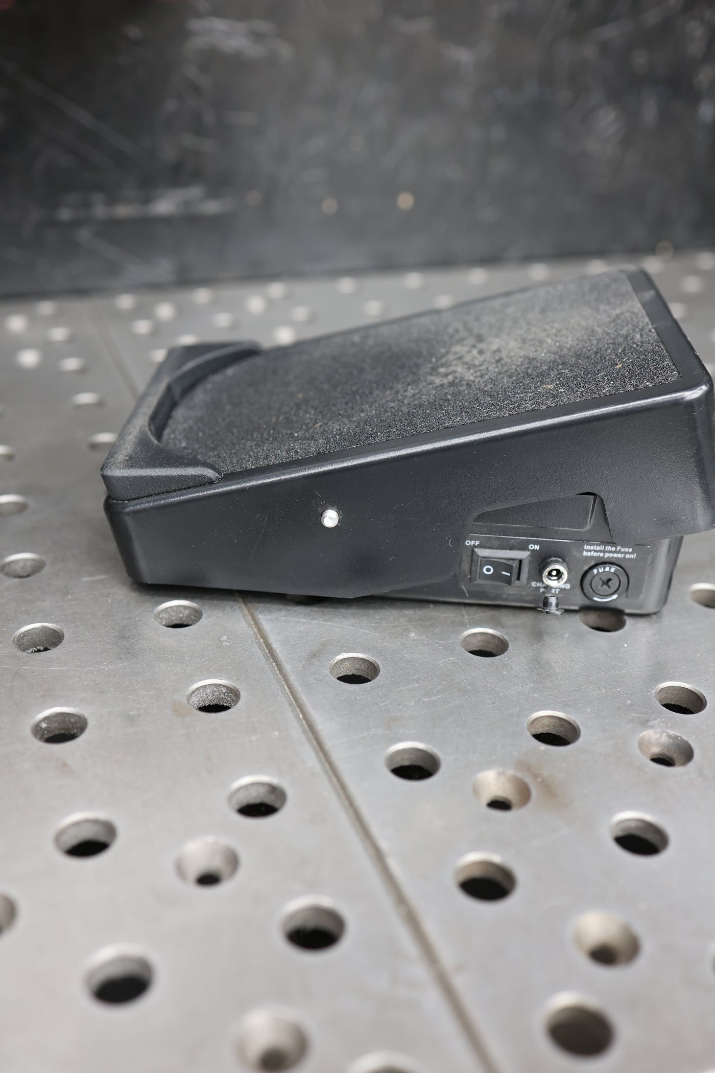 Nova foot pedal lip showing improved heel placement position