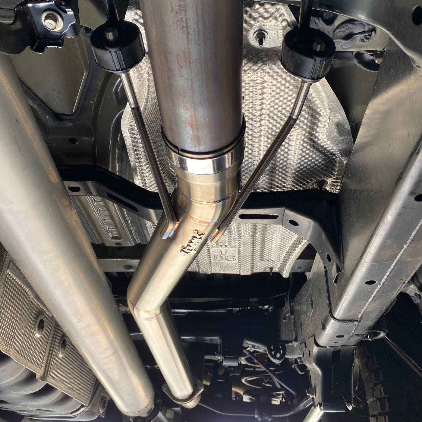 Tundra muffler delete pipe side profile view
