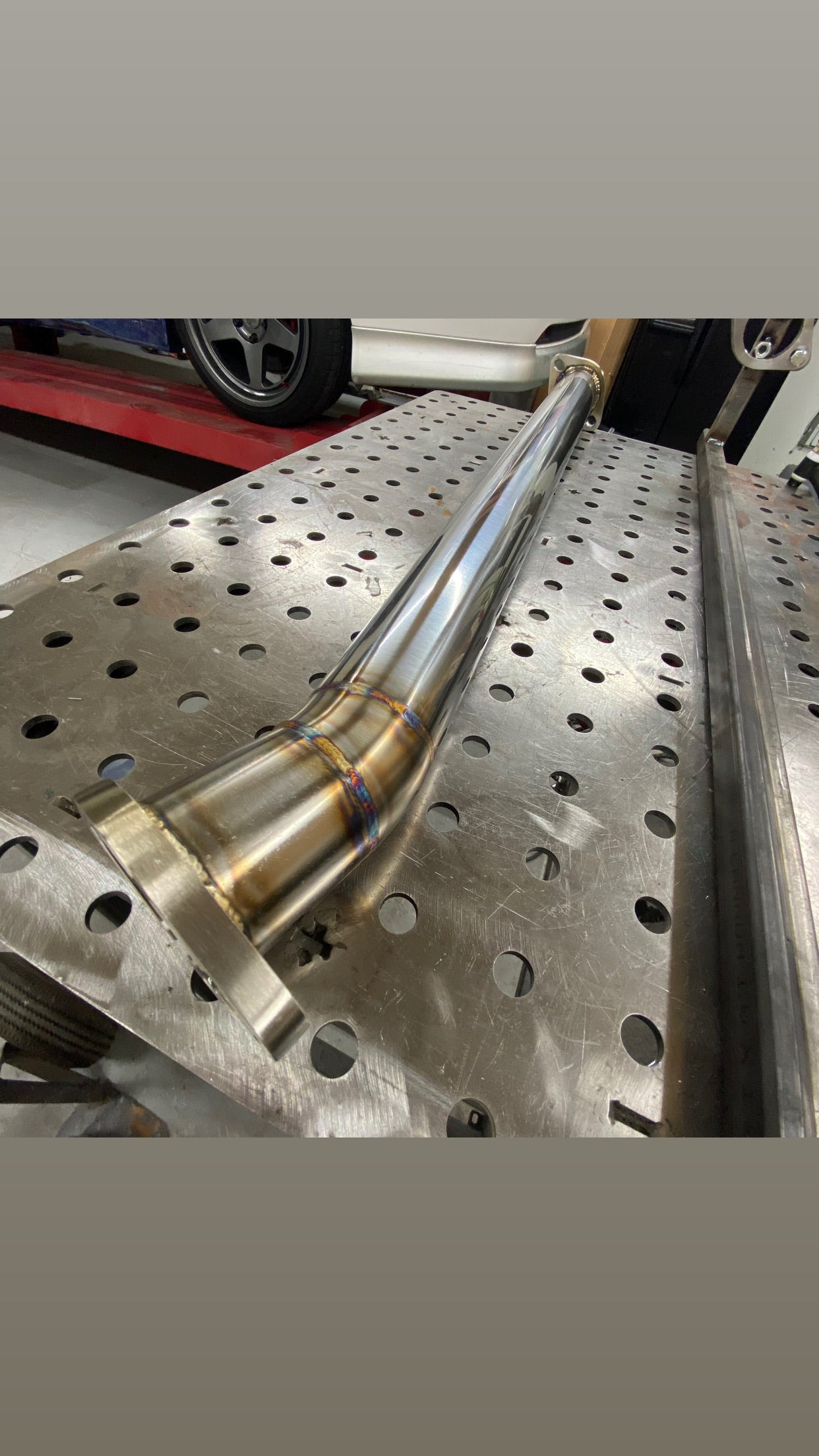 IS300 resonator pipe installed view